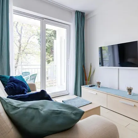 Modern A 2+2 **** Apartment Selce